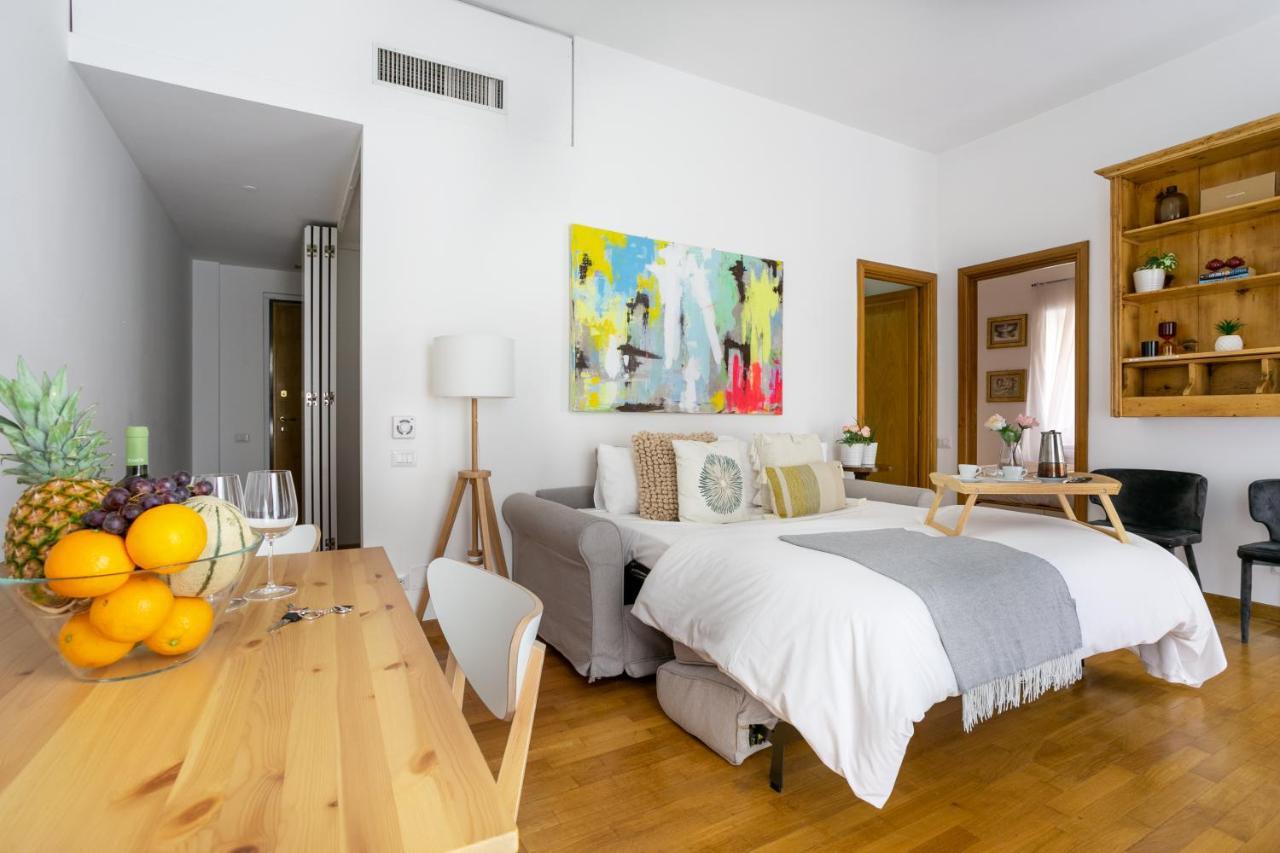 Апартаменты Frezza House Rome Center Экстерьер фото